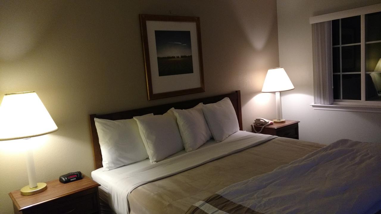 Affordable Suites Jacksonville Exteriér fotografie